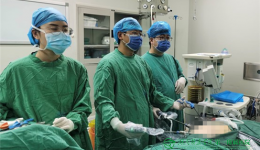 險(xiǎn)！3厘米鴨骨頭刺破女子小腸 我院微創(chuàng)手術(shù)半小時(shí)取出