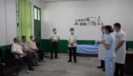 市委原副書記、市人民政府原市長陳志強(qiáng)一行蒞臨  湖醫(yī)附一醫(yī)院調(diào)研指導(dǎo)工作