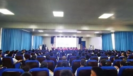 意外傷害要避免 急救能力要加強(qiáng)     ——懷化市第四中學(xué)急救知識技能培訓(xùn)